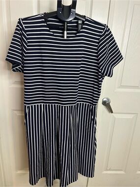 I HAVE POCKETS Draper James Navy and White Striped Mini Dress